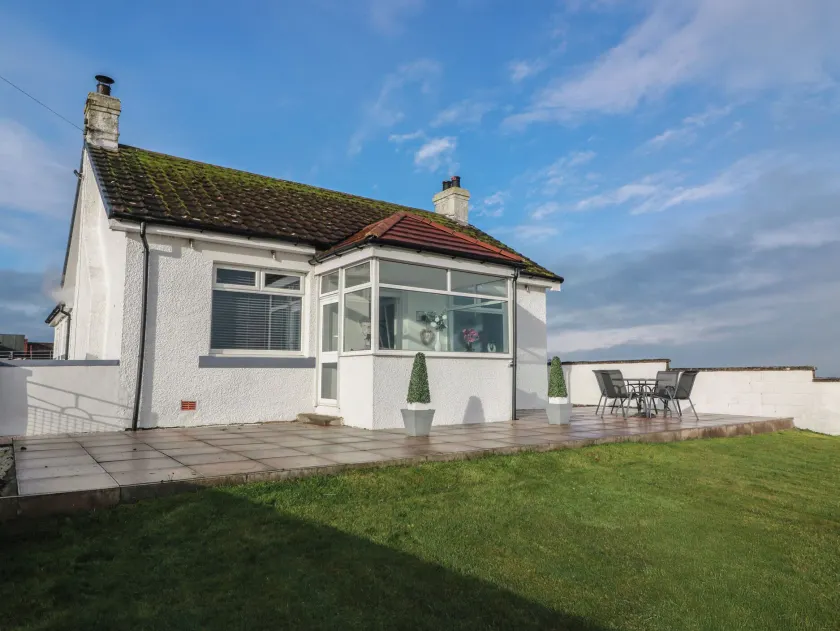 Marchdyke Farm Cottage - Image 1