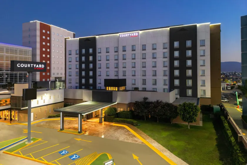 Courtyard by Marriott San Luis Potosi - Image 1