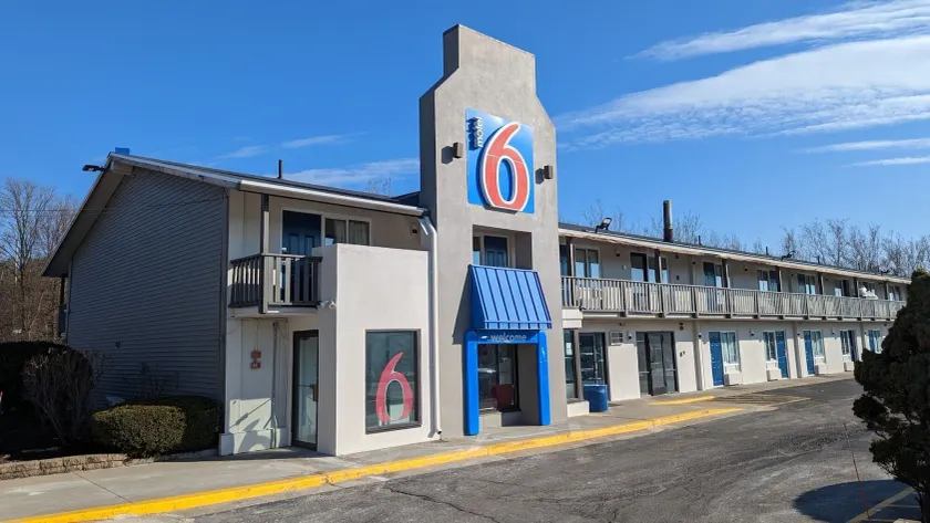 Motel 6-Leominster, MA - Image 1