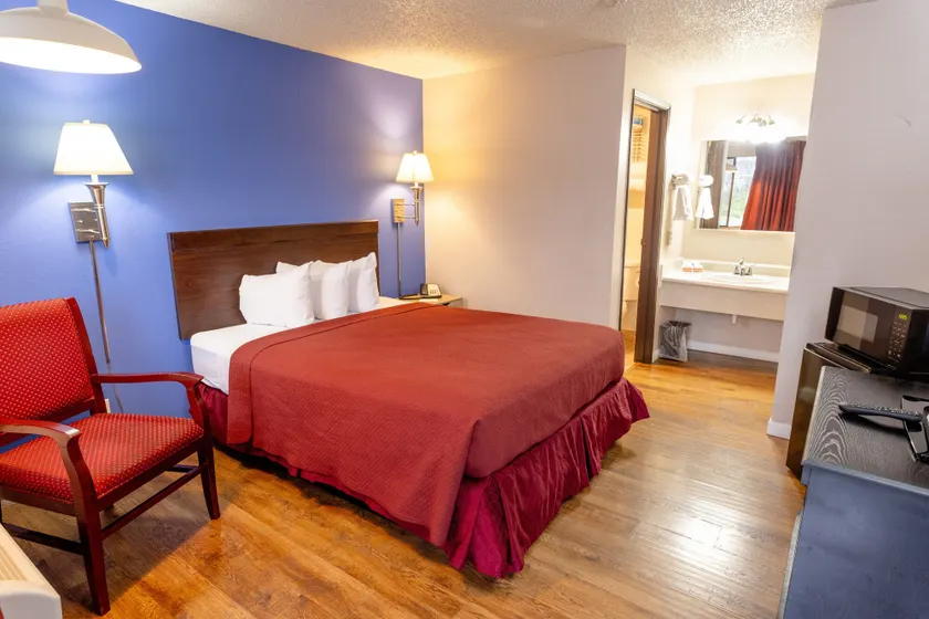 Motel Puyallup - Image 1