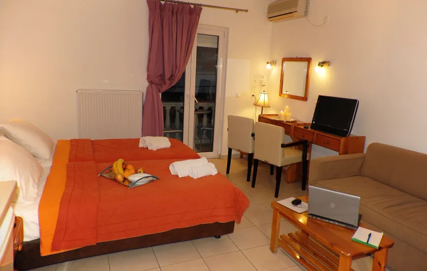 Aria Hotel Samos Town - Image 1