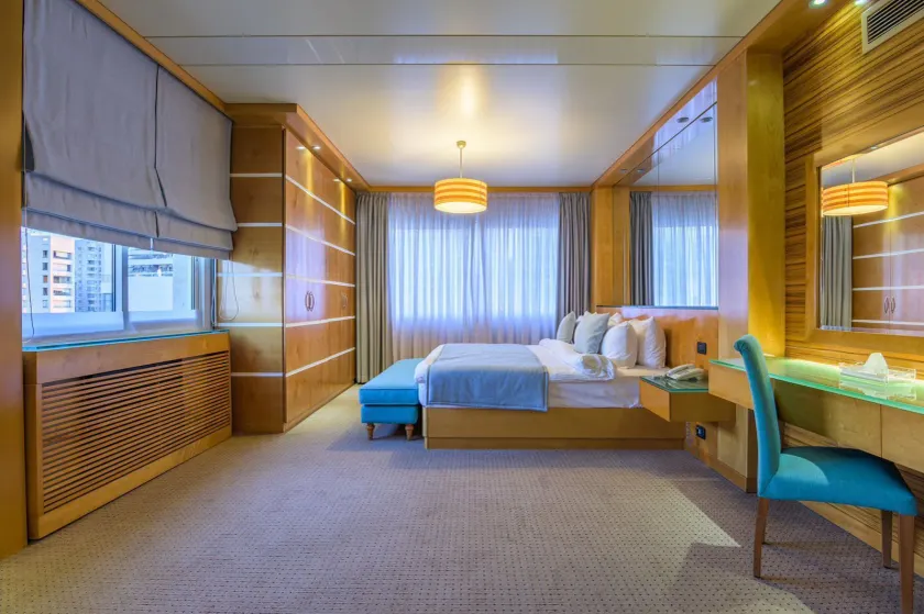 Lahoya Suites - Room
