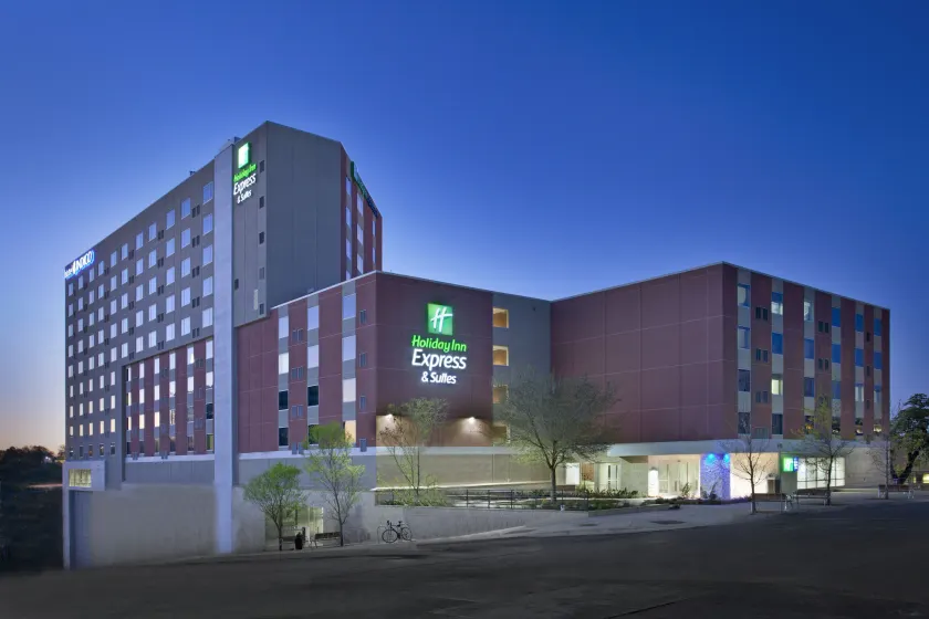 Holiday Inn Express Hotel & Suites Austin Downtown - University by IHG - Image 1