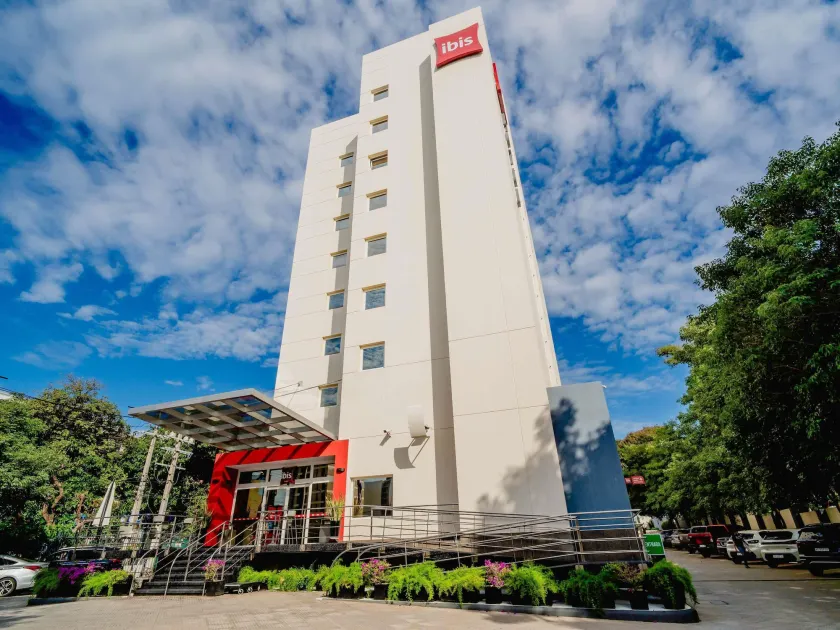 ibis Asuncion - Image 1