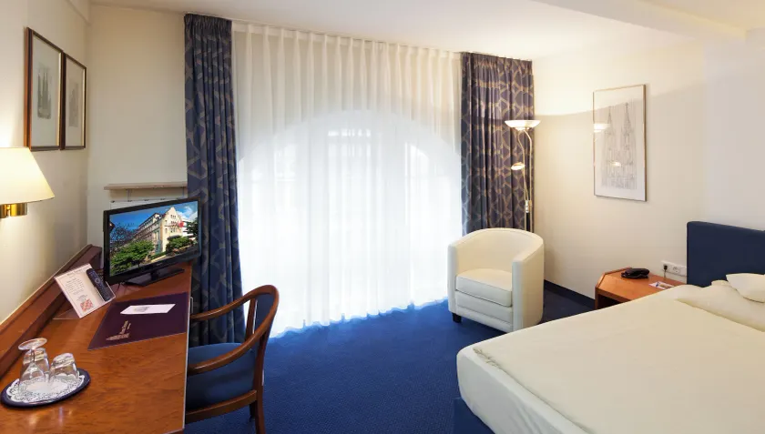 Hotel Viktoria - Image 1