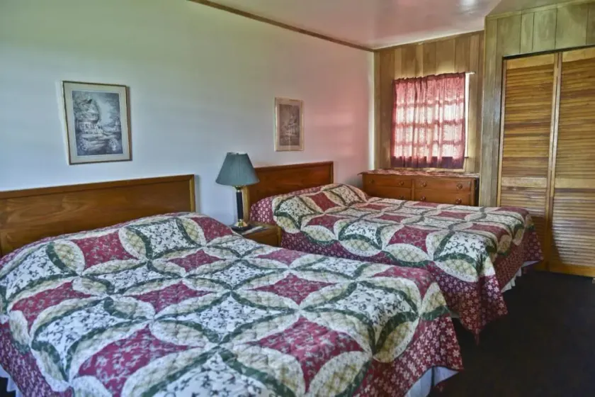 Lake Ida Beach Resort - Image 1