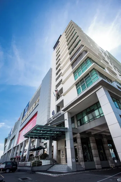 Grandis Hotel - Image 1