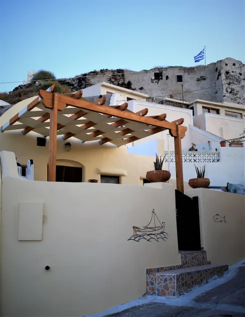 My Catsle Cave est 1899 - Image 1