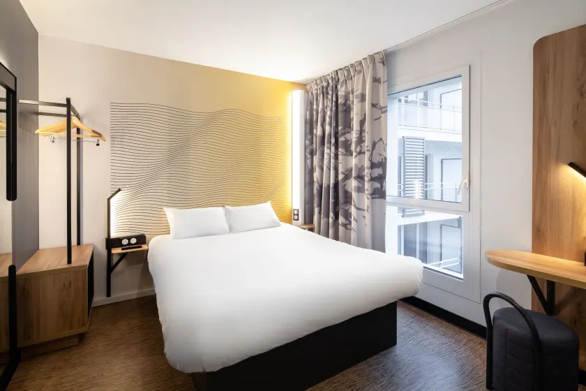 B&B HOTEL Paris Meudon Vélizy - Image 1