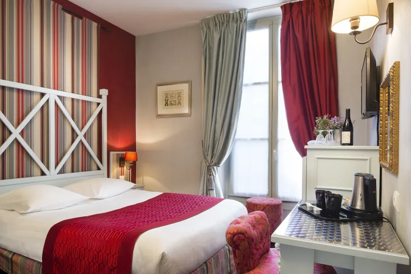 Hotel Louvre Bons Enfants - Image 1