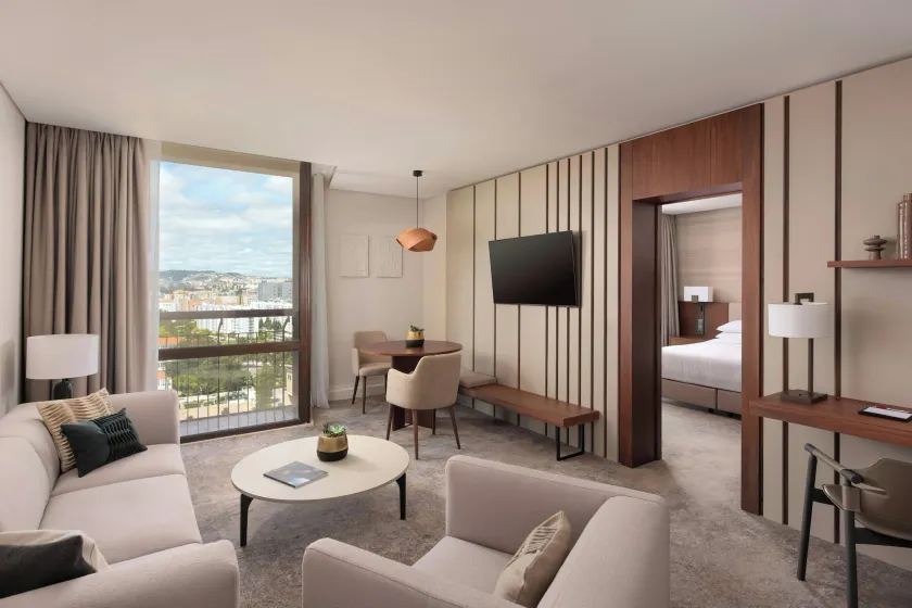 Lisbon Marriott Hotel - Image 1