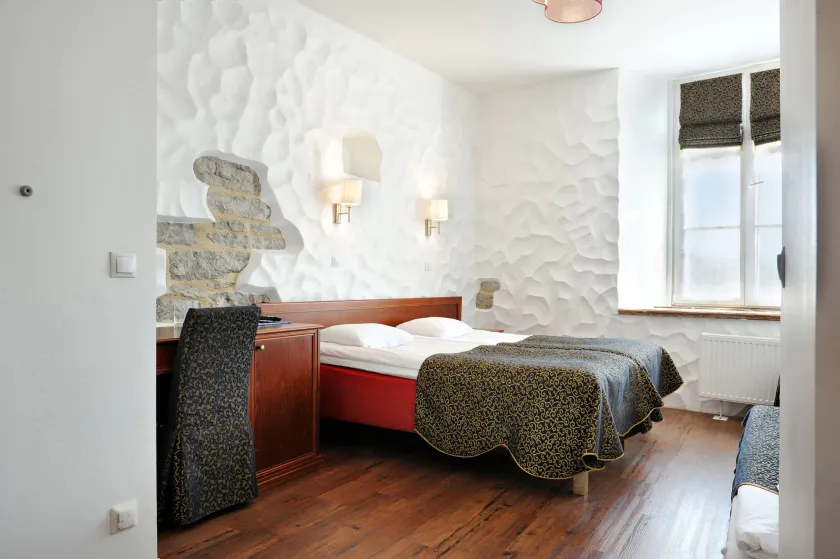 Gotthard Residents - Image 1