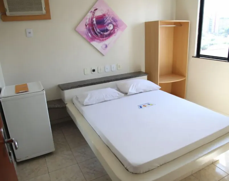 Hotel Piramide Pituba - Av Paulo VI - Image 1