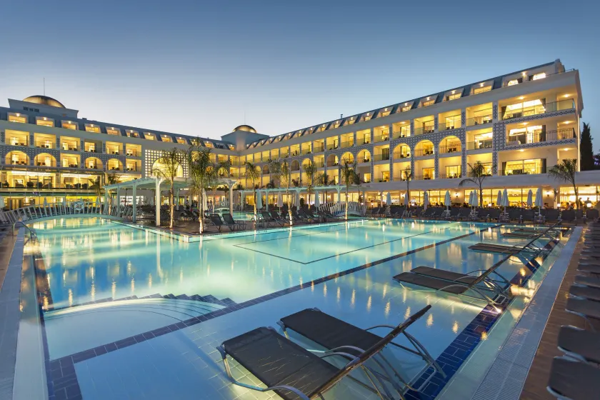 Karmir Resort & Spa - Ultra All Inclusive - Image 1