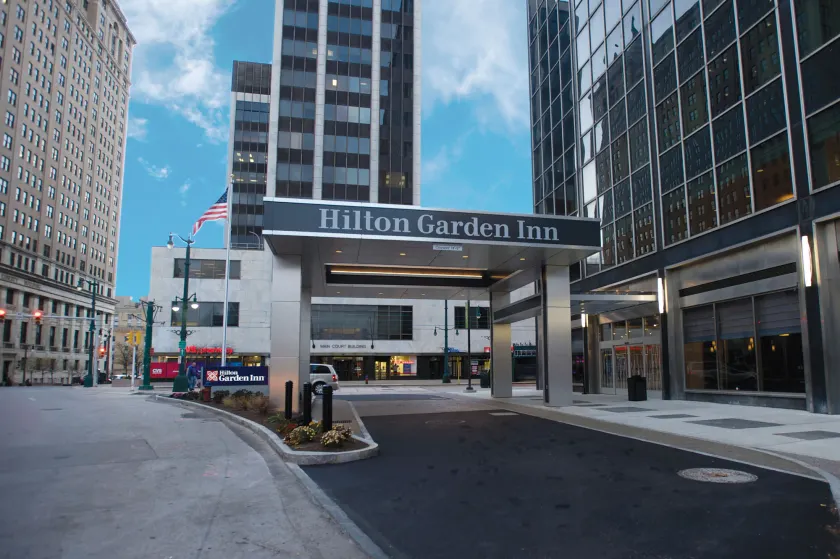 Hilton Garden Inn Buffalo Downtown - Image 1