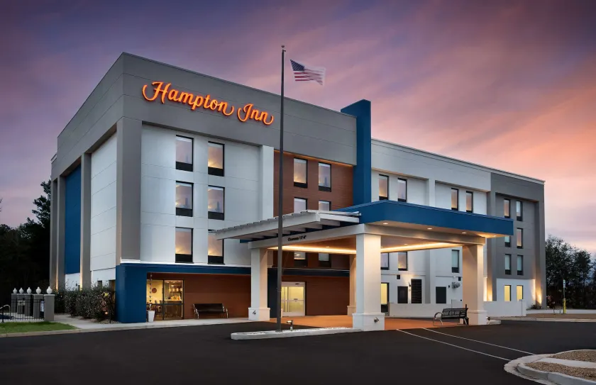 Hampton Inn Greenville/Travelers Rest - Image 1