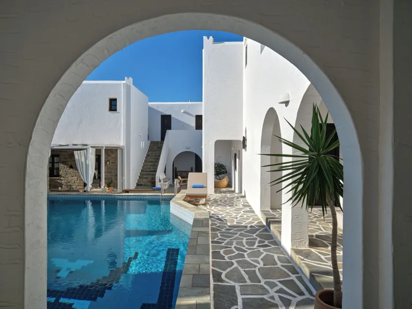 Aella Residence - Image 1