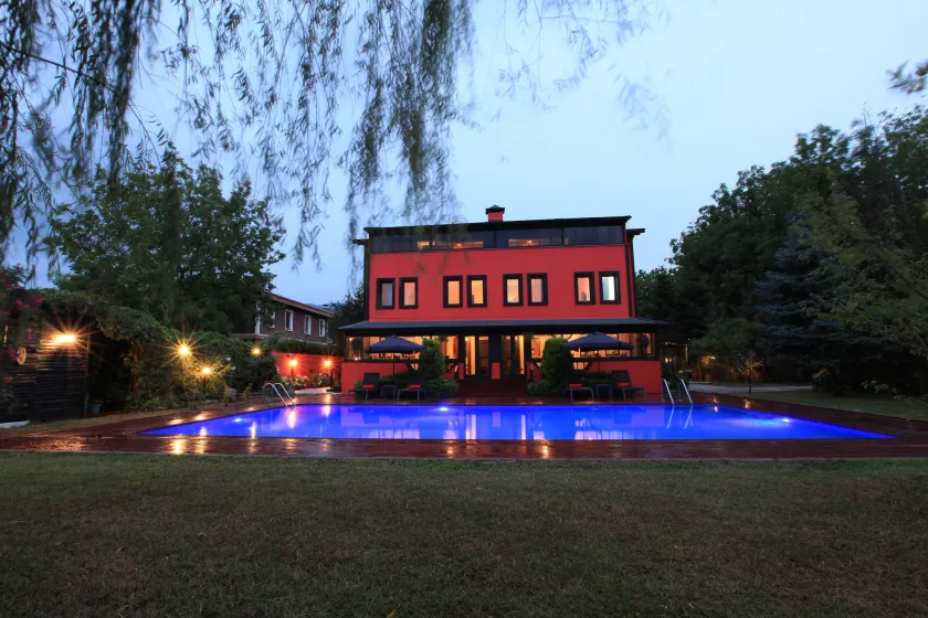 The Red Witch Boutique Hotel - Image 1