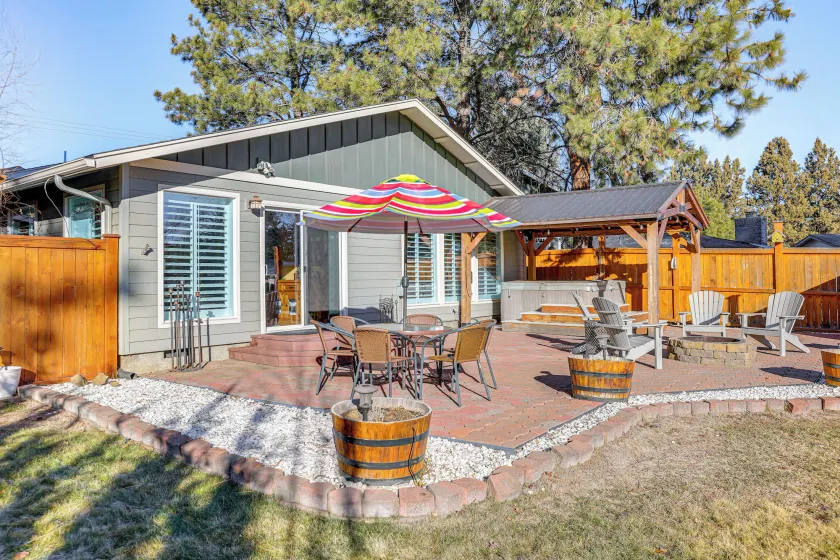 Bend Golf & Country Club Vacation Home - Image 1