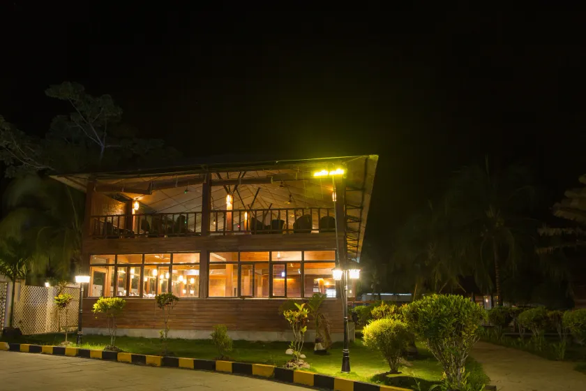 TSG Blue Resort & Spa - Image 1