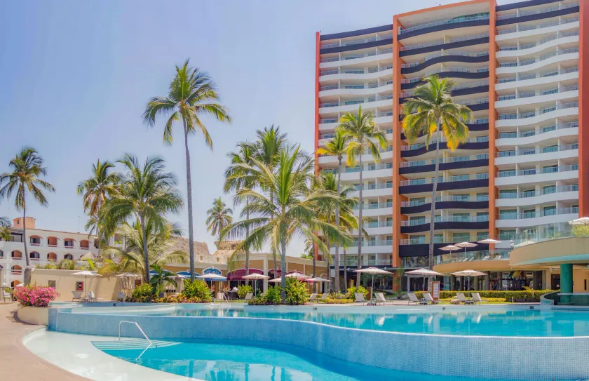 Sunset Plaza Beach Resort Puerto Vallarta All Inclusive - Image 1