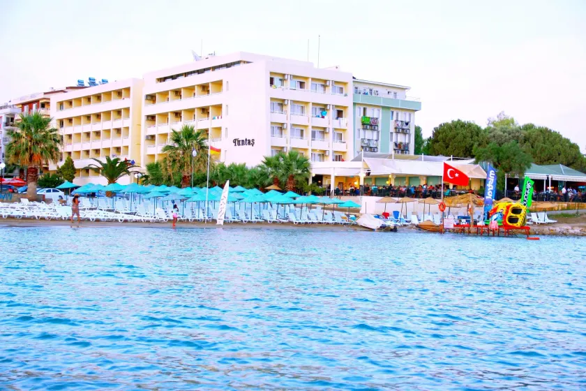 Tuntas Beach Hotel - All Inclusive - Image 1