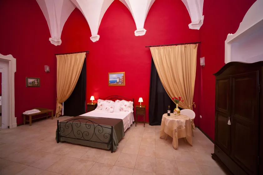B&B Dimora San Vincenzo - Image 1