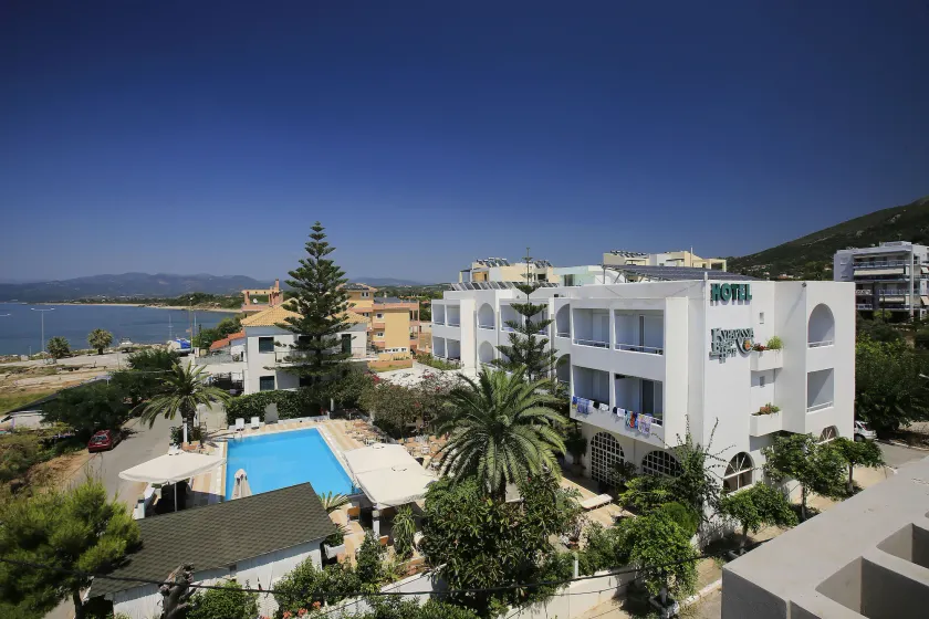 Kyparissia Beach Hotel - Image 1