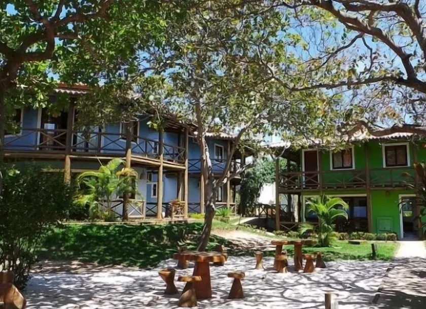 Itacimirim Praia Hotel - Image 1