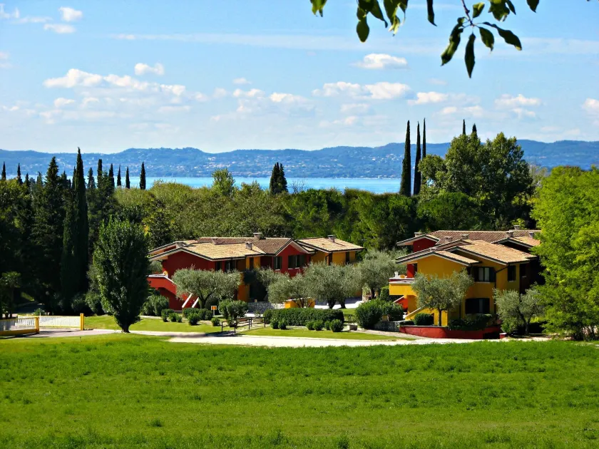 Poiano Garda Resort Appartamenti - Image 1
