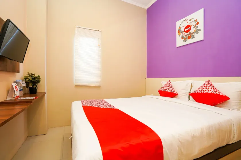 Hotel O Surabaya near Surabaya Town Square formerly Kupang Gunung Residence - Image 1