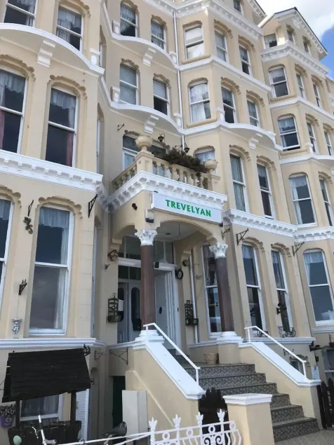 Trevelyan Hotel - Image 1