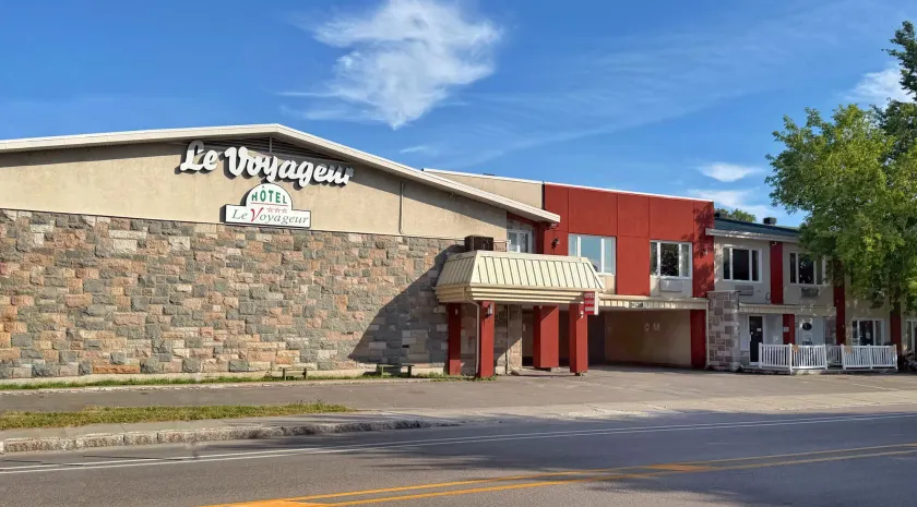 Hotel Le Voyageur - Image 1