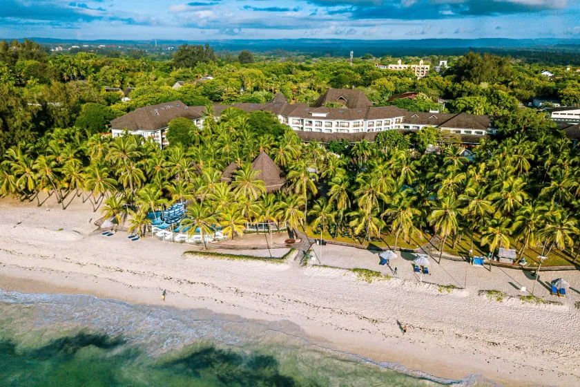 Diani Reef Beach Resort & Spa - Your Beachfront Bliss Awaits - Image 1