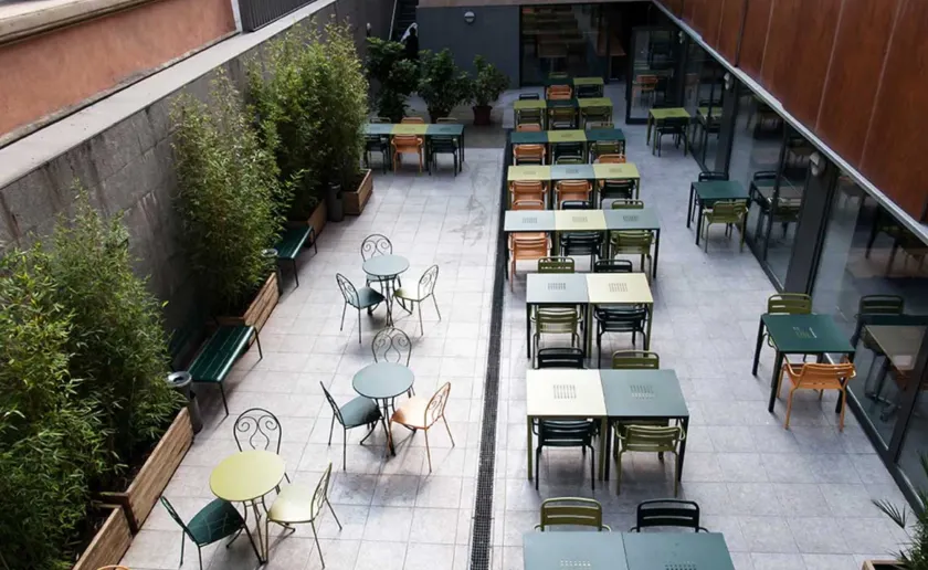 Pere Tarrés Youth Hostel - Image 1