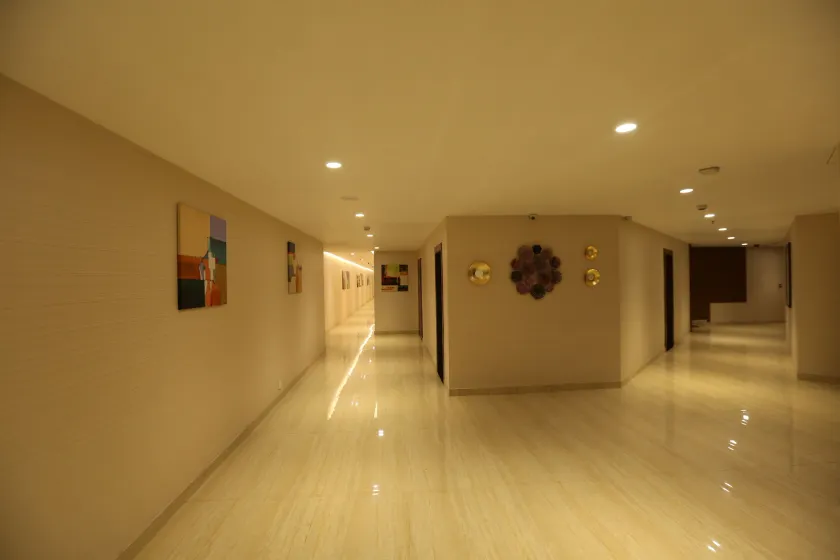 M Crown Hotel - Image 1