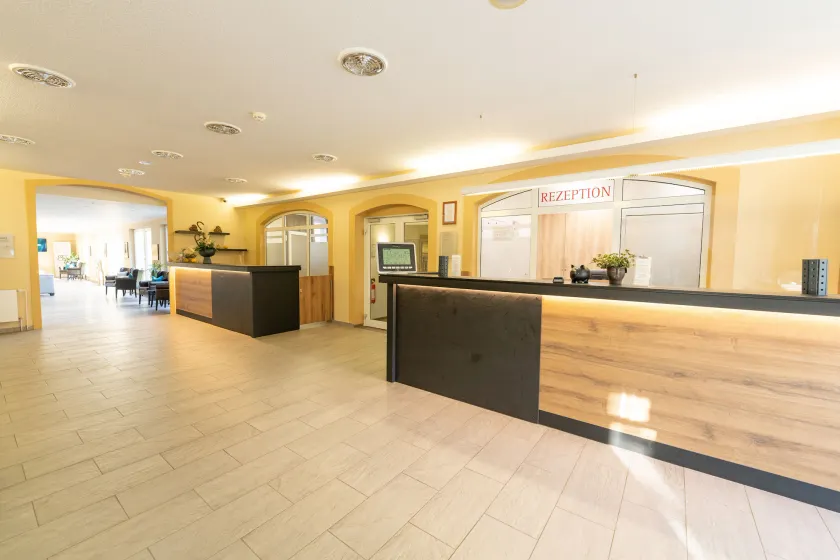 Bernstein Acamed Resort - Reception