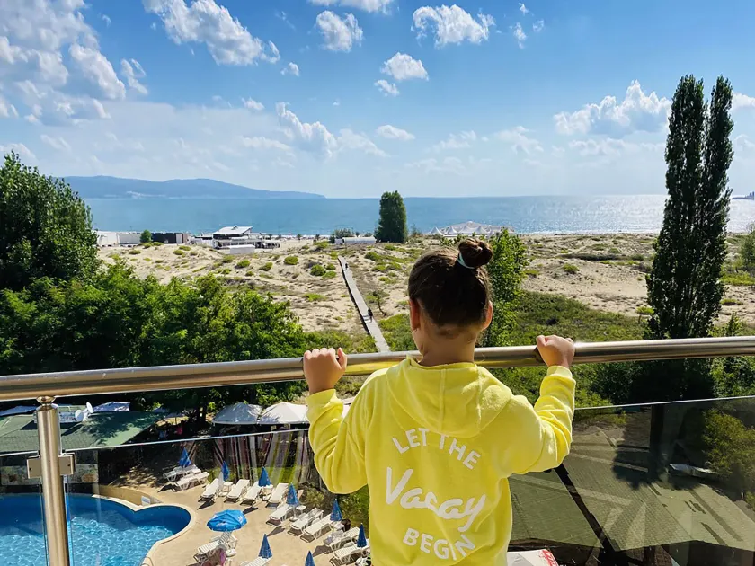 Sirena Hotel - Image 1