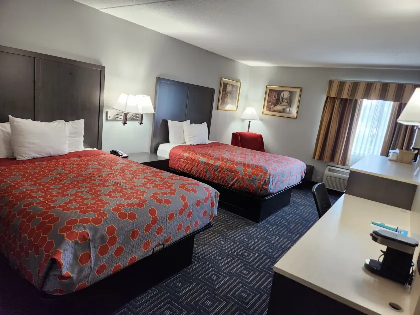 Twin Cities Inn, Mounds View - Image 1