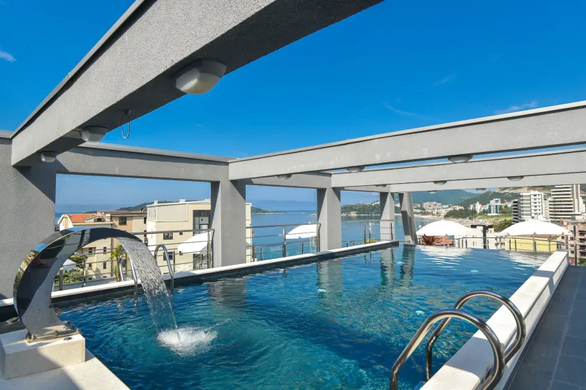Hotel La mer - Image 1