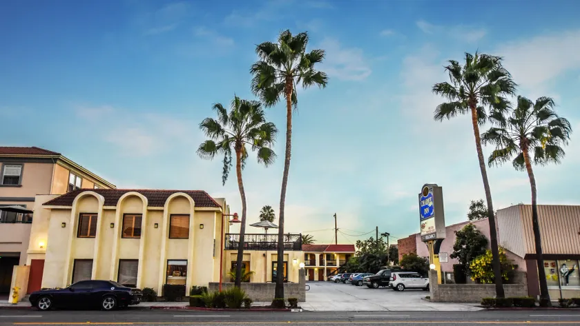 Chariot Inn Glendale - Pasadena - Image 1