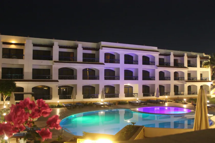 El Khan Sharm Hotel - Image 1