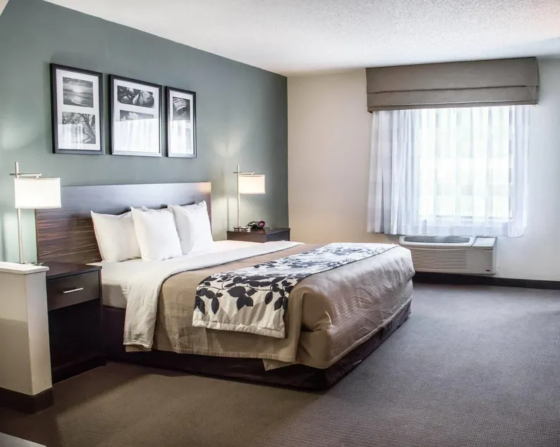 Sleep Inn & Suites Monticello - Image 1