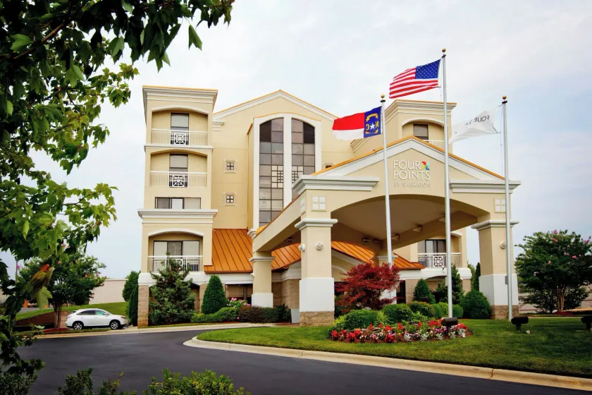 Four Points by Sheraton Charlotte/Pineville - Image 1