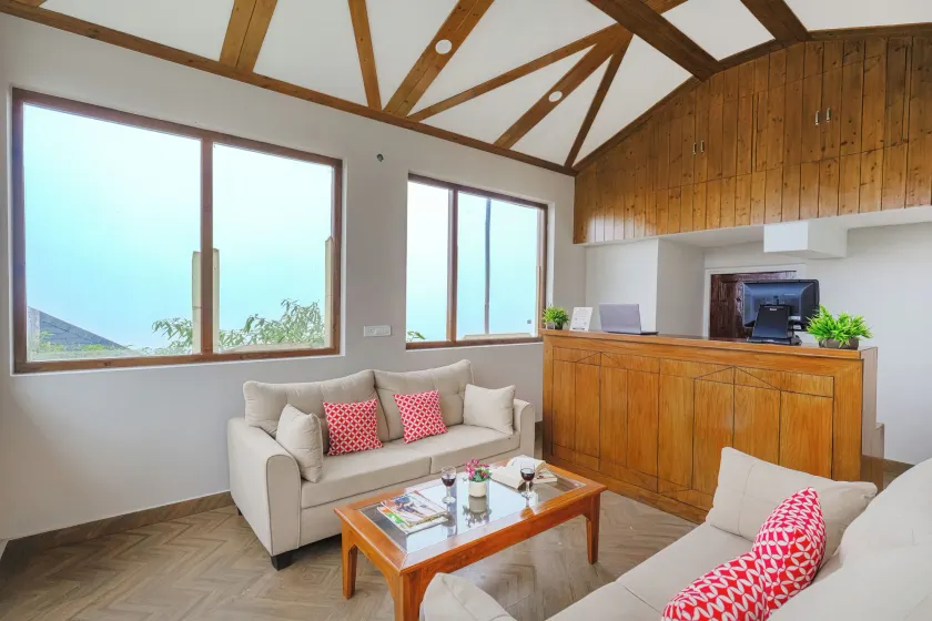 Shilayvas Cottages, Kufri Centrally Heated, Bathtub & Kitchenette - Reception