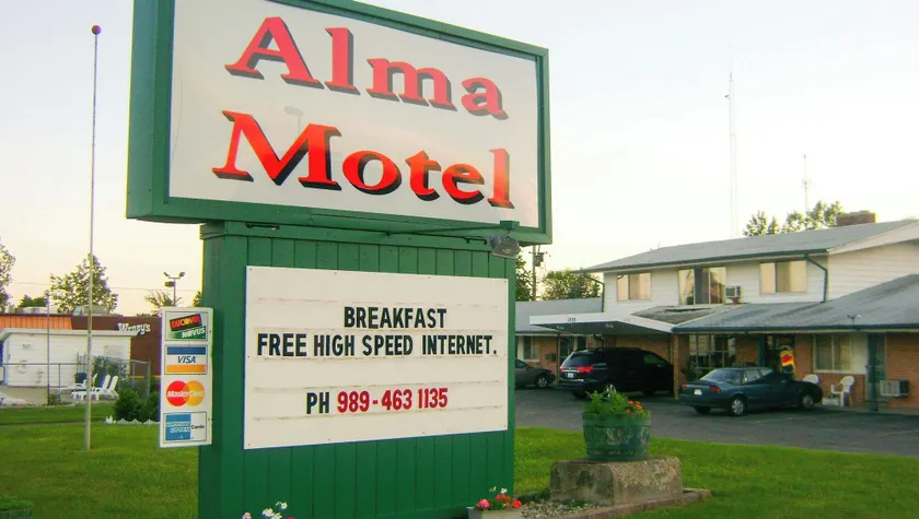 Alma Motel - Image 1