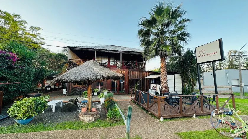Hotel Village - Image 1