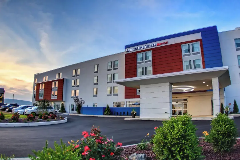 SpringHill Suites by Marriott Scranton Montage Mountain - Image 1