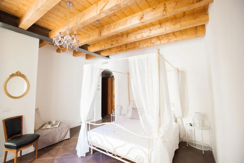 Alessia's Place - Image 1