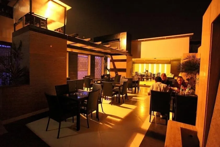 Hotel Chanchal Deluxe -A Unit Of Nihar Hotels-Just 2 minutes Walking Distance From New Delhi Railway Station - Image 1